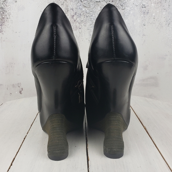 419iobe Max Azria NECI platform leather shootie bootie carved heel - Picture 8 of 15